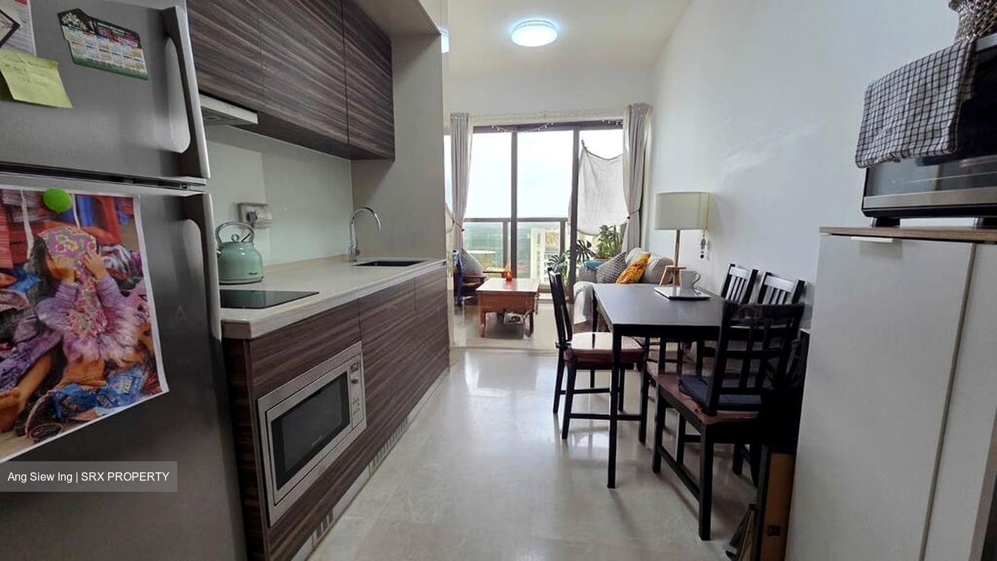 Commonwealth Towers (D3), Condominium #518606901